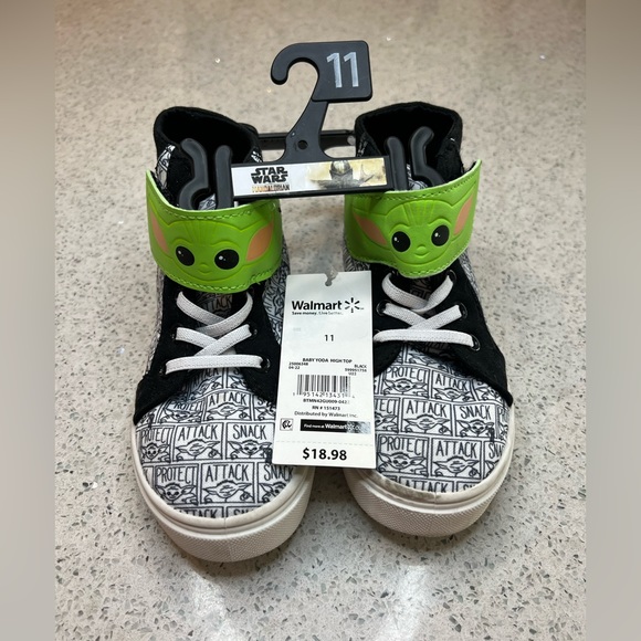 Disney Other - Star Wars
Baby Yoda Toddler Boys License Casual High-Top Sneakers, Sizes 8-13